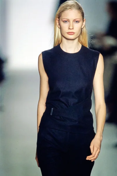 Look 29